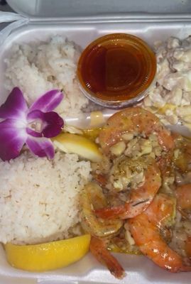 Hawaiian shrimp plate with macaroni salad and rice